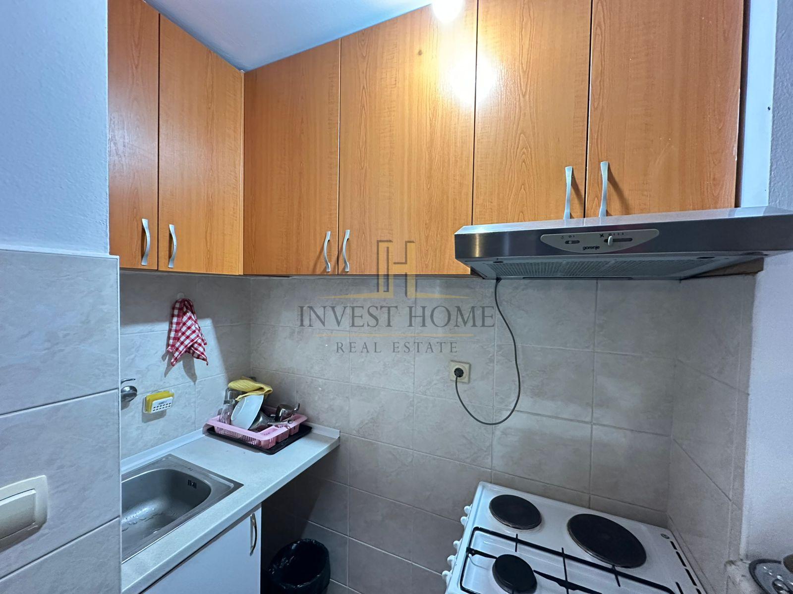 Garsonjera, Tivat, 33m2