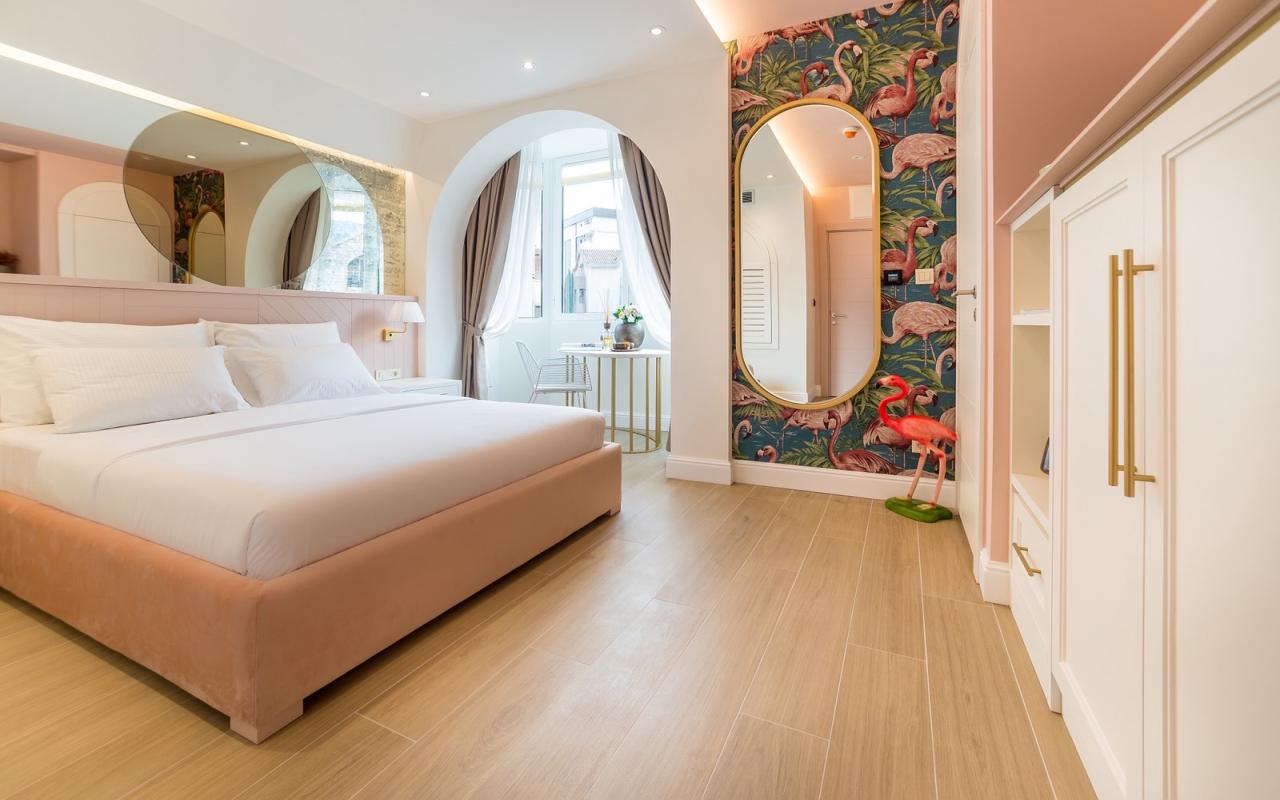 Коммерческая недвижимость в Herceg Novi, 320 m²