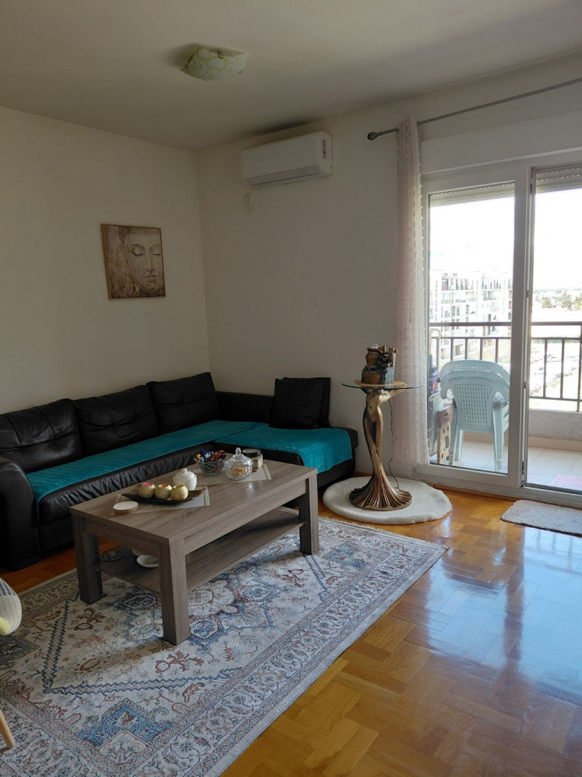 Iznajmljujem Stan-Apartman 48m2, Stari Aerodrom