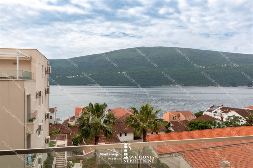 Prodajem Stan-Apartman, Baošići