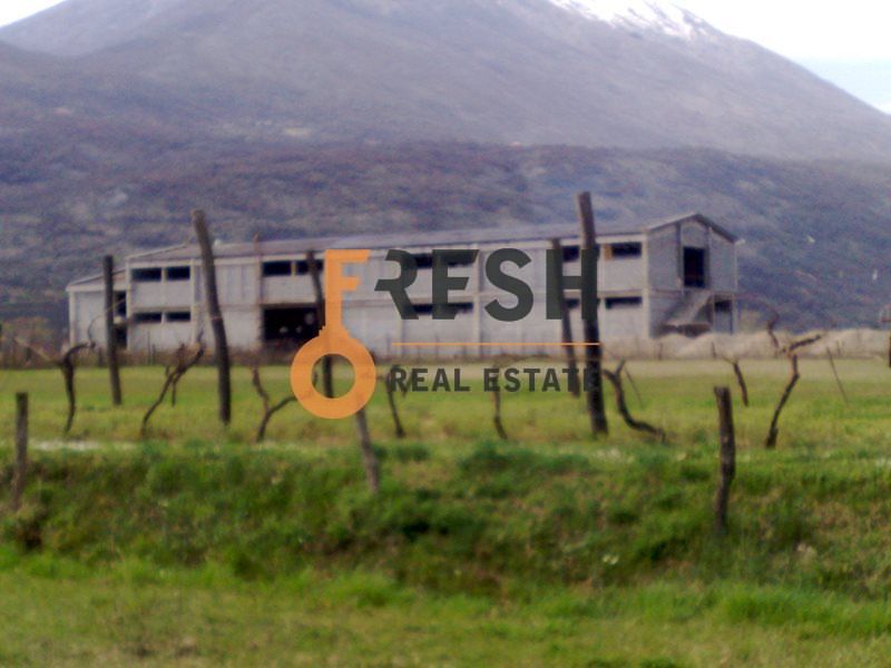 Magacinski prostor 1300m2, Danilovgrad, Izdavanje