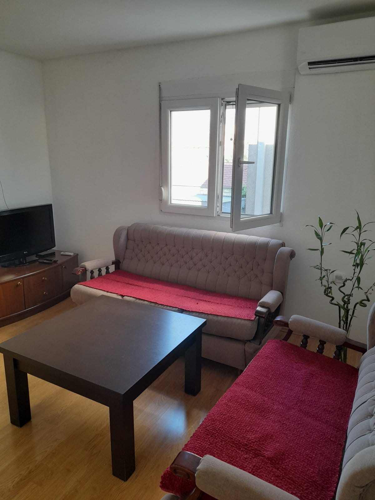 Two-Bedroom Apartment in Zagorič, 50m2
