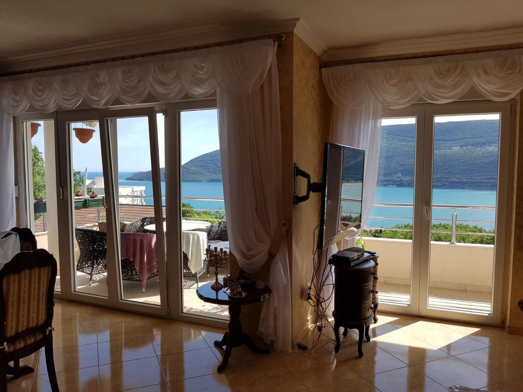 Квартира в Herceg Novi, 120 m²