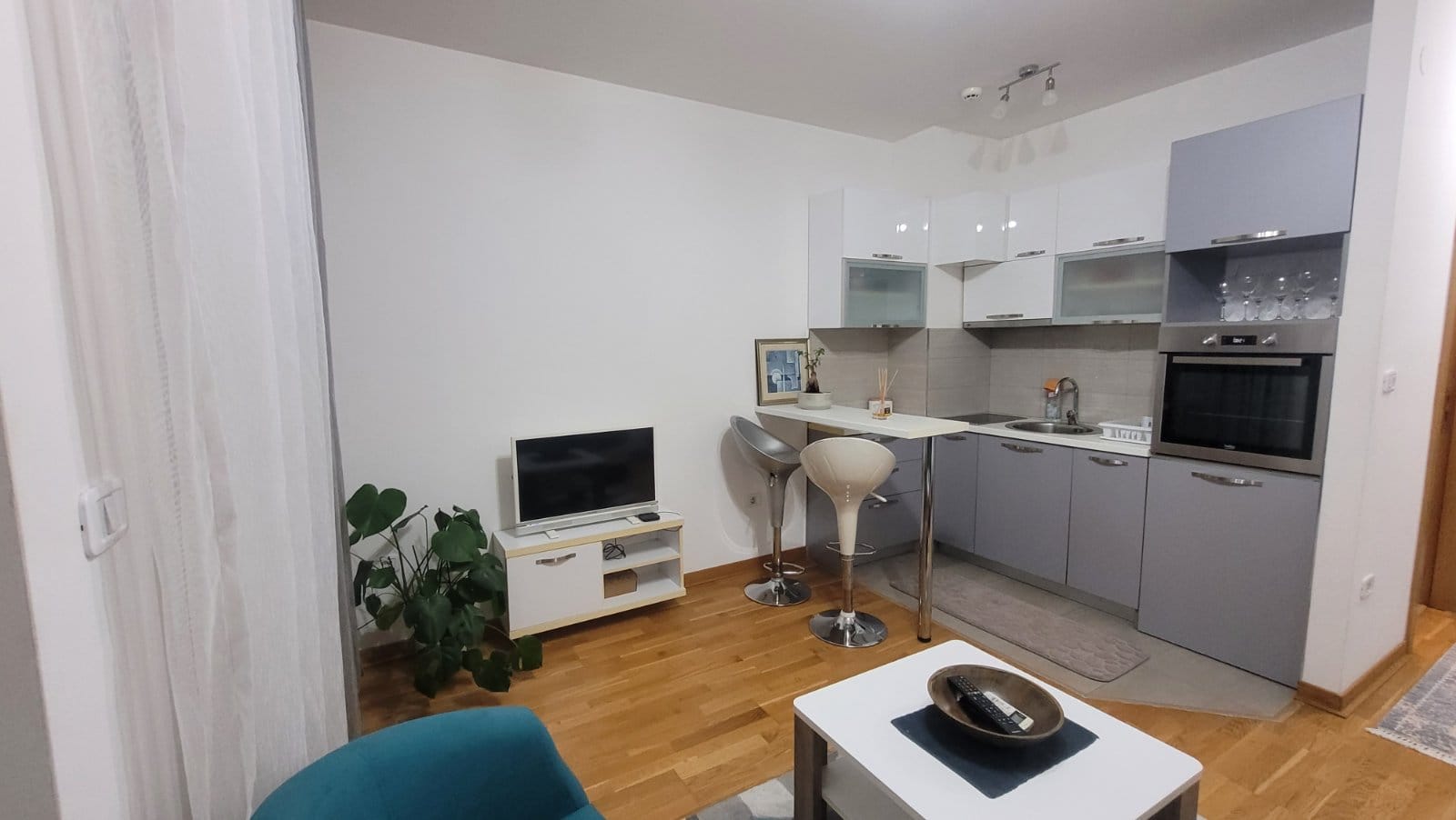 Studio Apartment For Rent – City Kvart