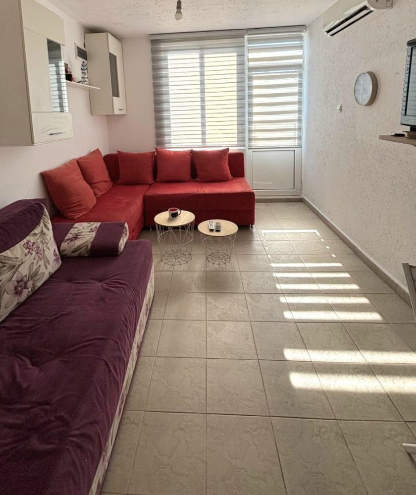 Iznajmljujem Stan-Apartman, Bjeliši