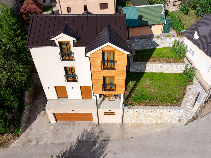 Квартира на продажу, Kolašin — €485,000