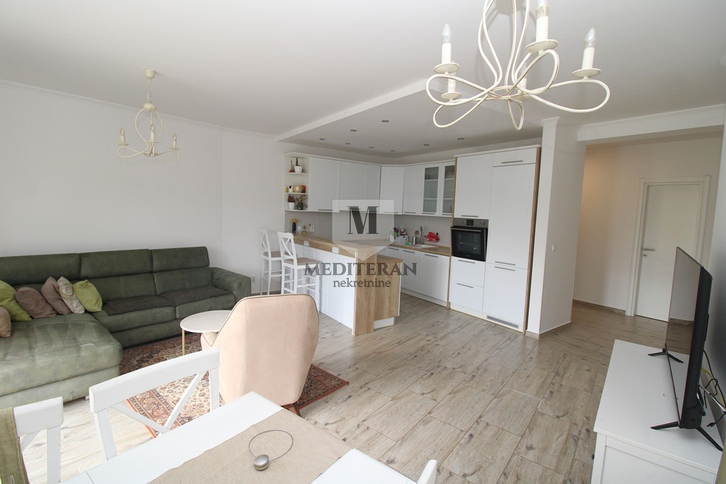 Prodajem Stan-Apartman, Baošići