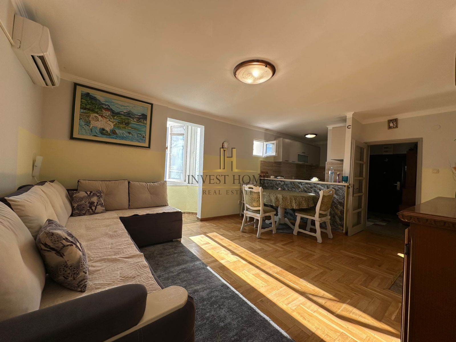 Dvosoban stan, Kotor, 86m2