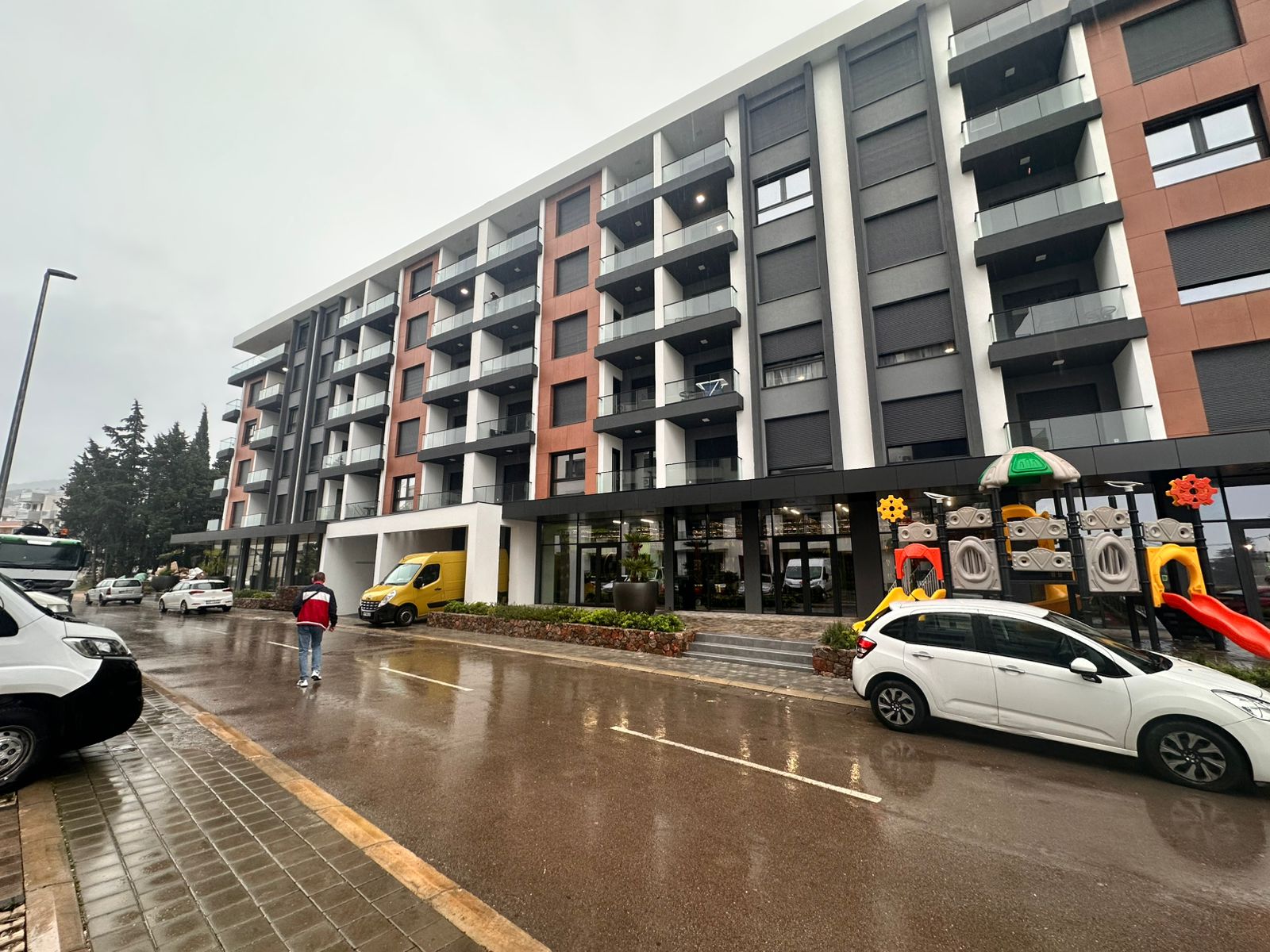 Apartment For Sale, Šušanj, Bar, €160.000