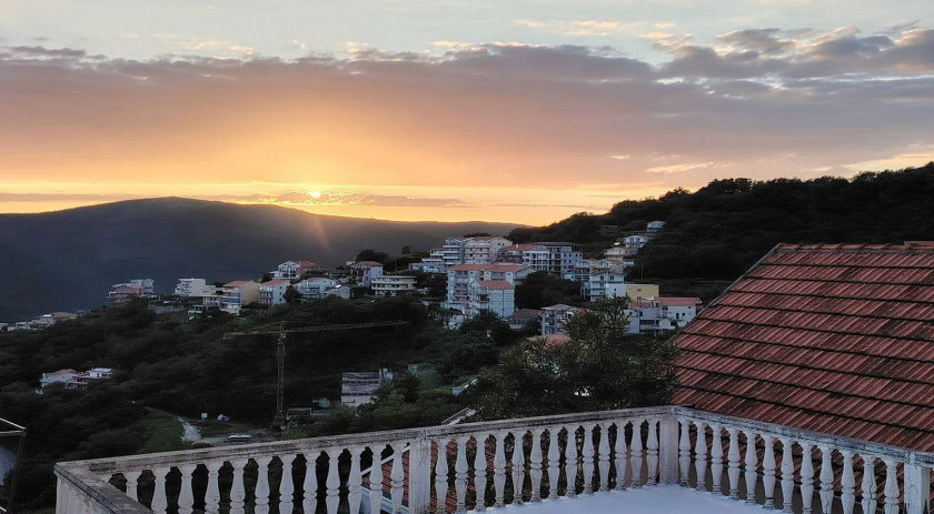 Two-bedroom apartment with stunning views in Seoce, Seoce