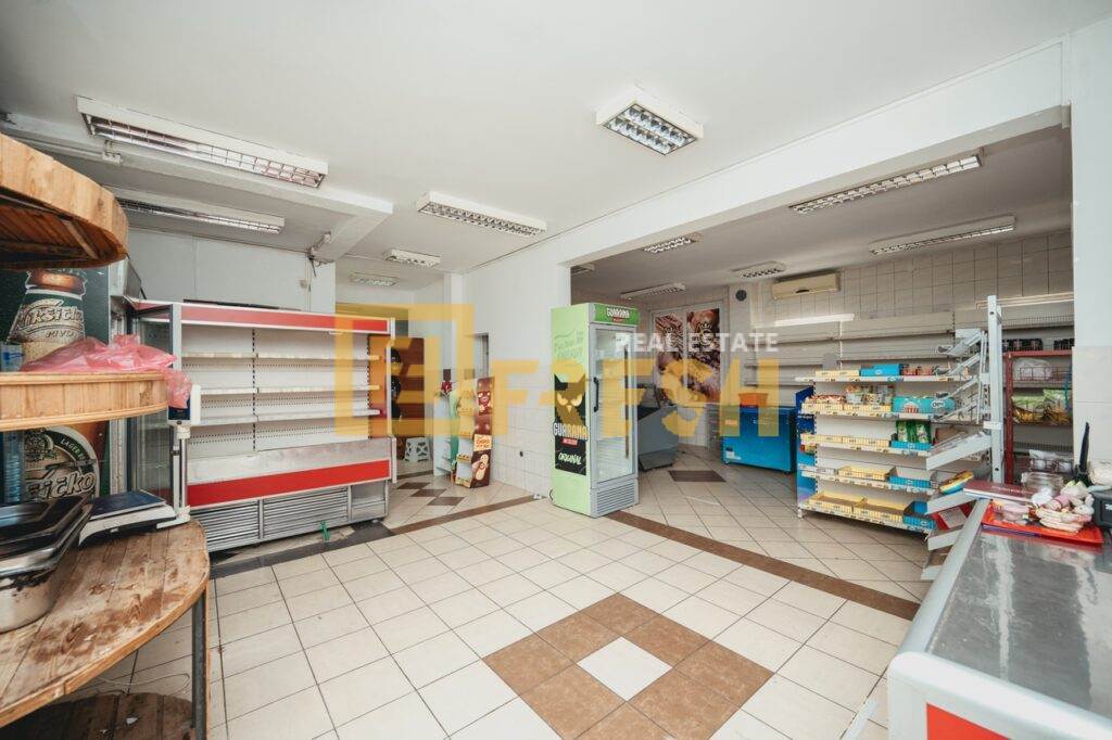 Poslovni prostor, 370m2, Stari Aerodrom, Izdavanje