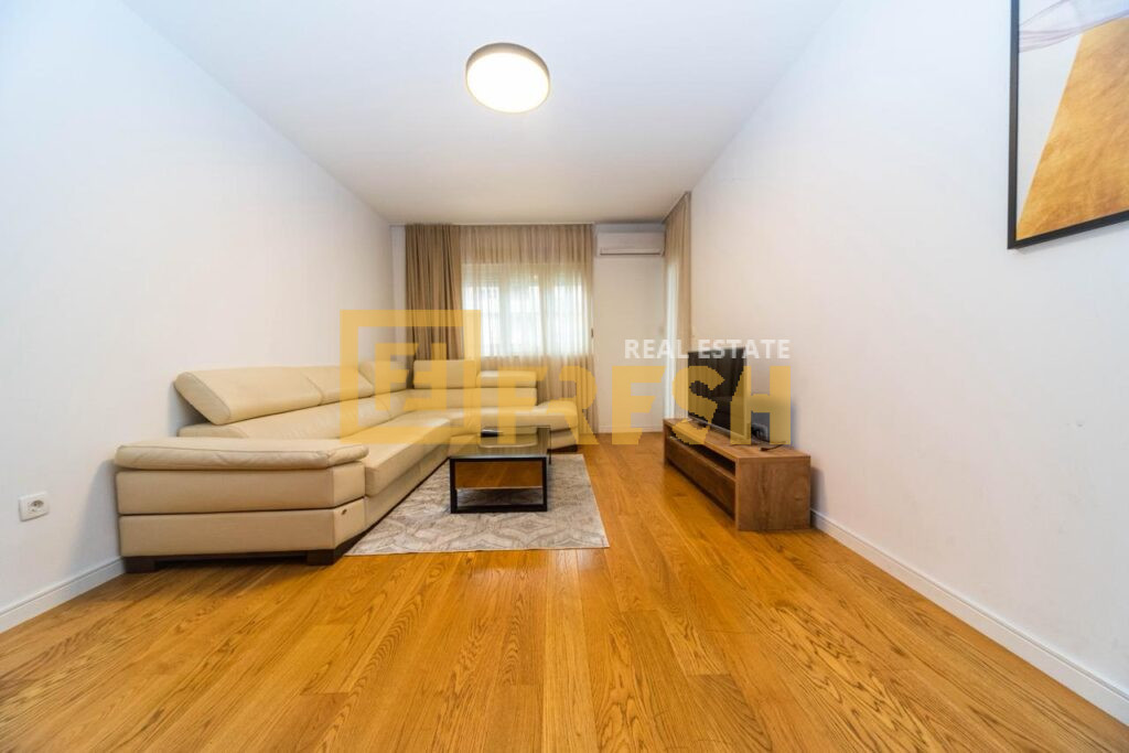 Dvosoban stan, 70m2, Central Point, Izdavanje