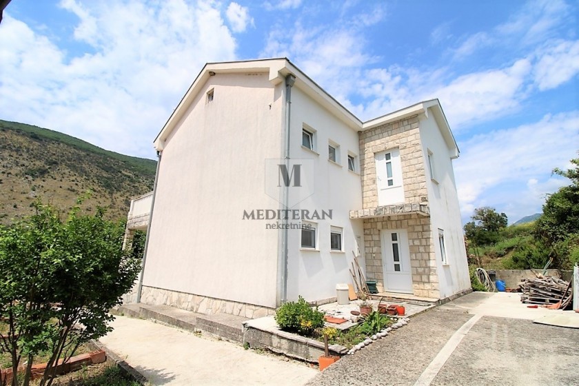 House for sale, Igalo