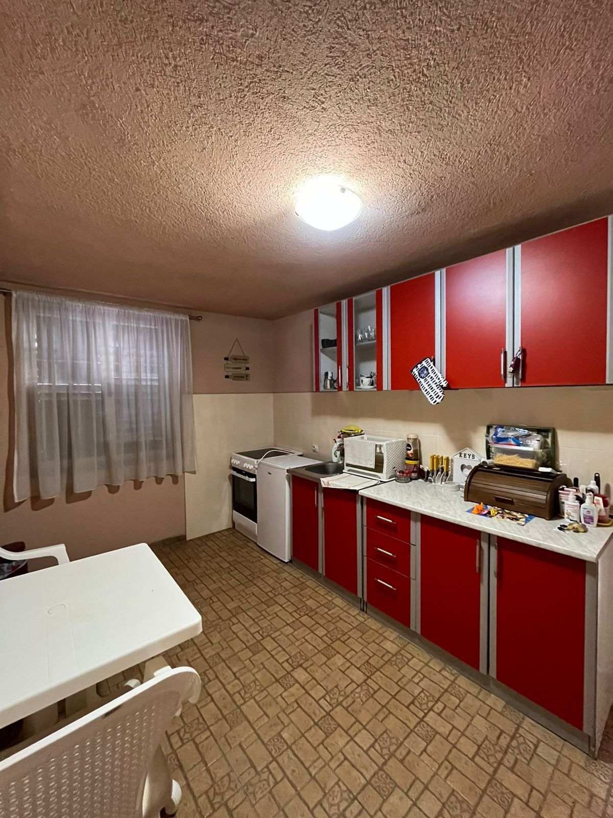 Дом в Sutomore, 210 m²