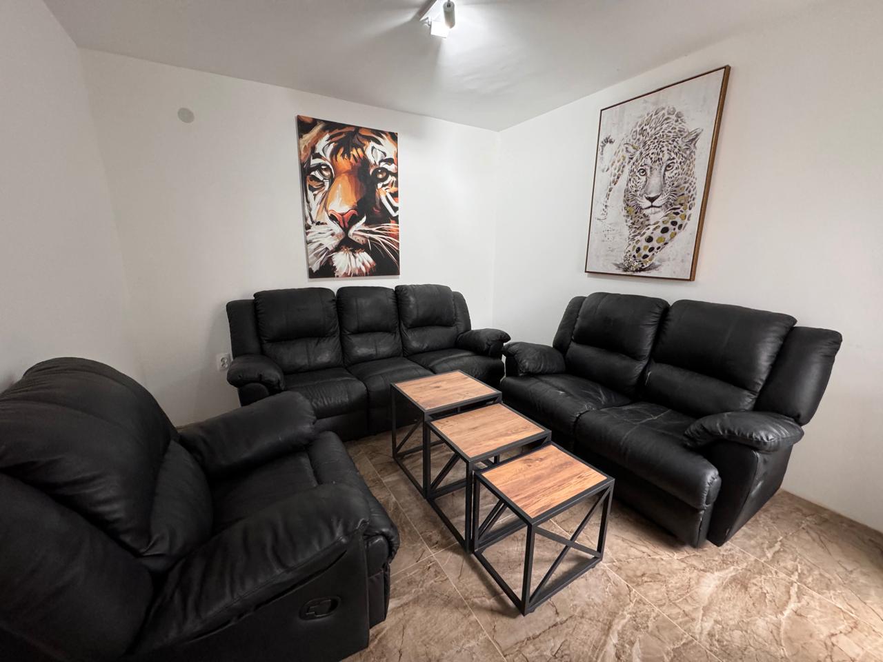House for Sale, Bar — €360,000