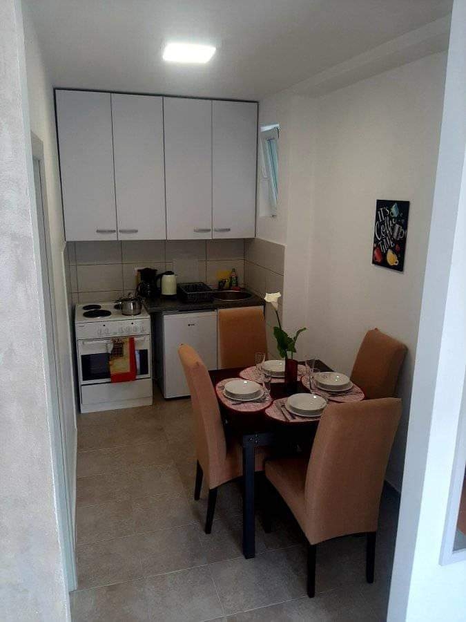 Apartment for Sale, Bar — €45
