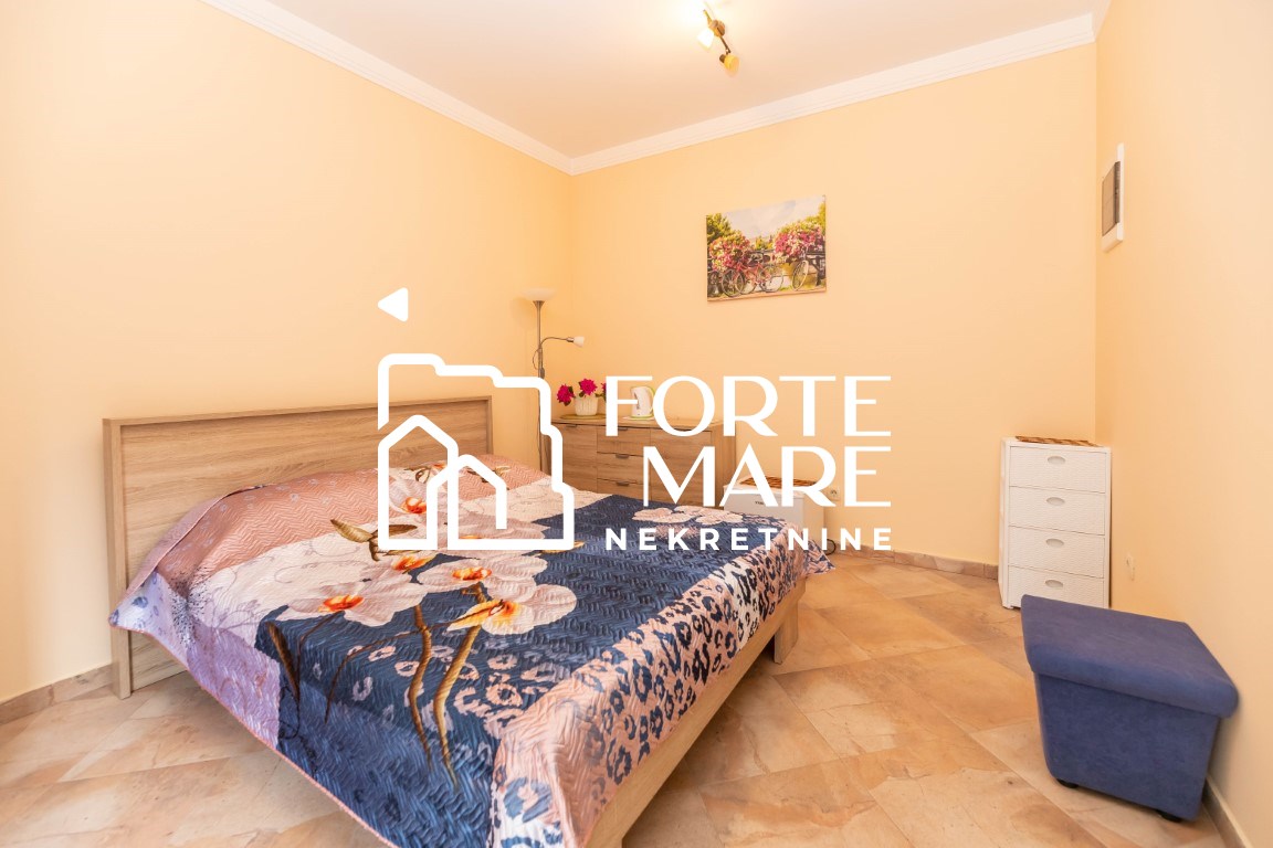 Prodajem Stan-Apartman, Đenovići, Herceg Novi