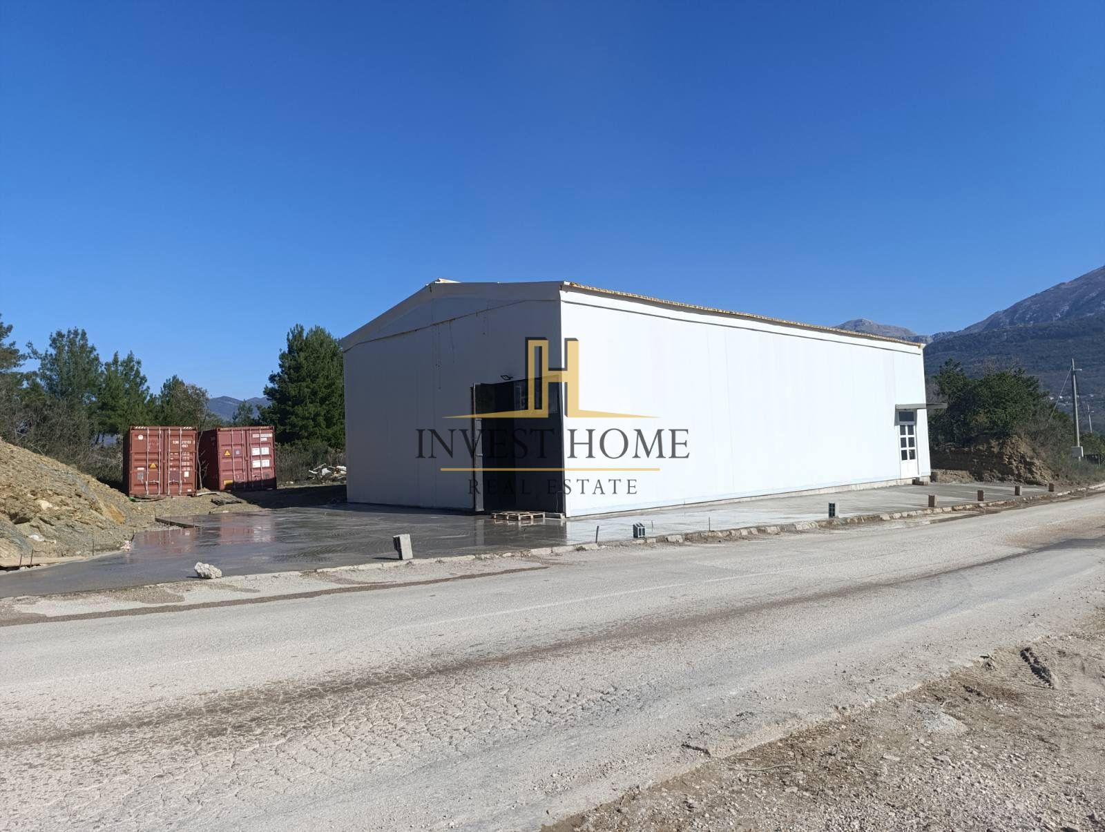 Hangar - magacin, Kotor – Radanovići, 300m2