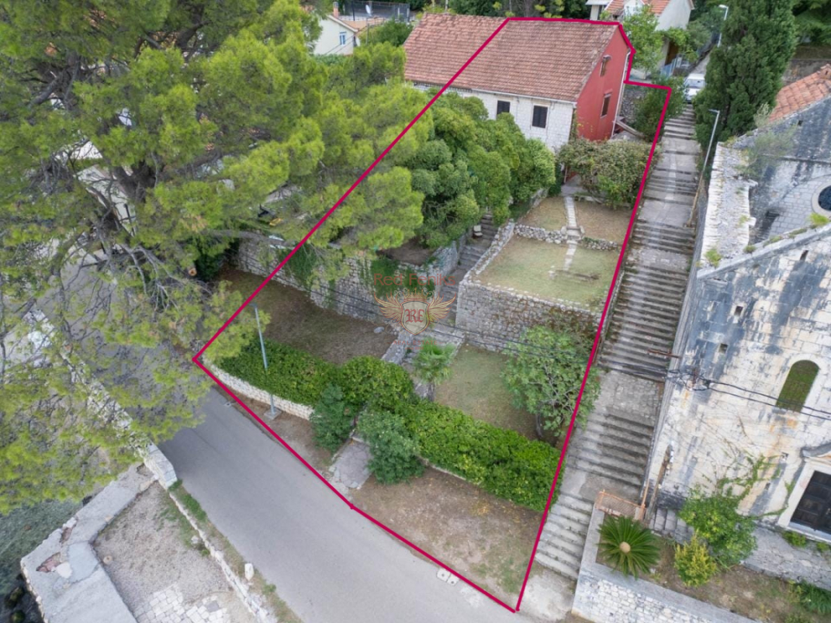 House for Sale, Kotor — €2,000,000