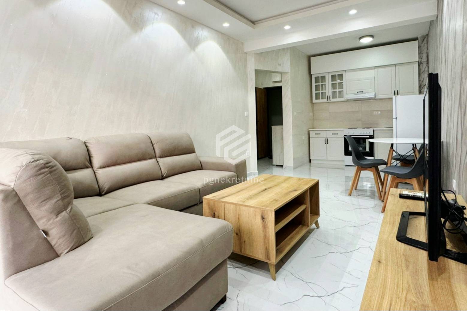 Apartment for Rent, Budva — €700
