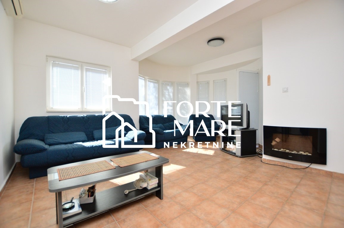 Prodajem Kuću, Herceg Novi