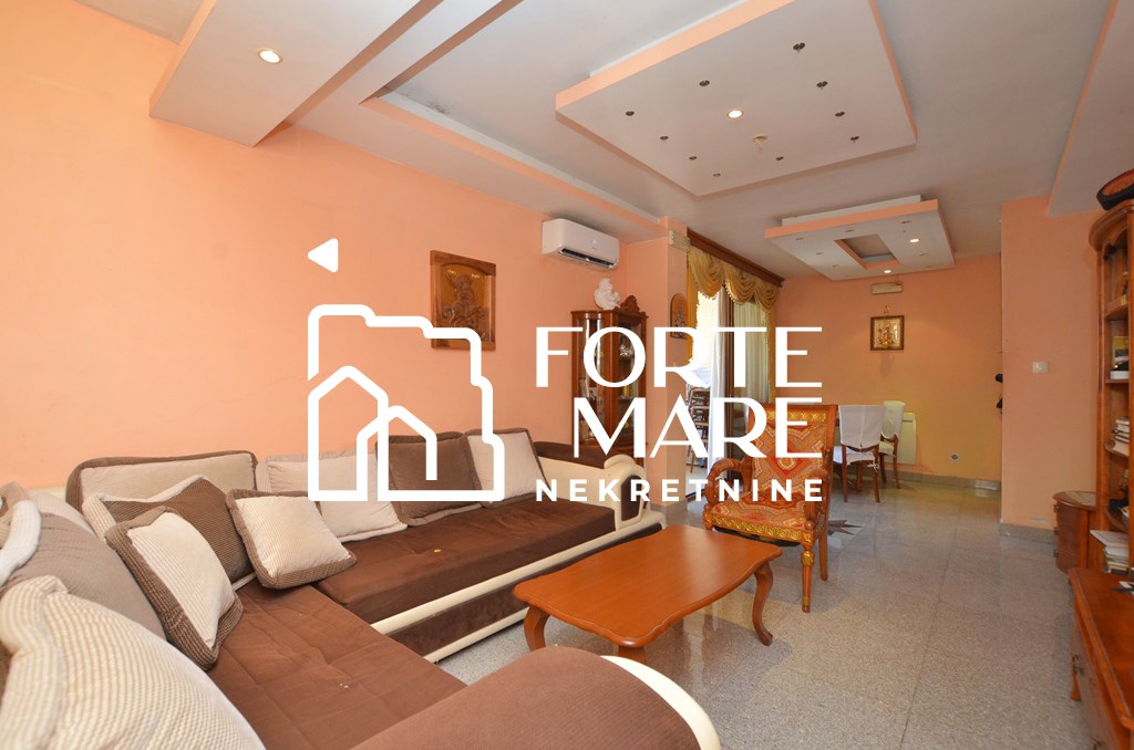 Prodajem Stan-Apartman, Igalo, Herceg Novi