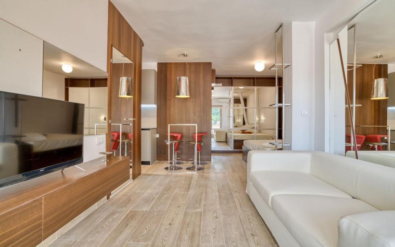 Квартира в Budva, 33 m²