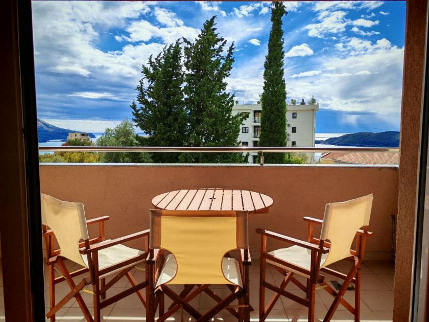 Prodajem Stan-Apartman, Bečići