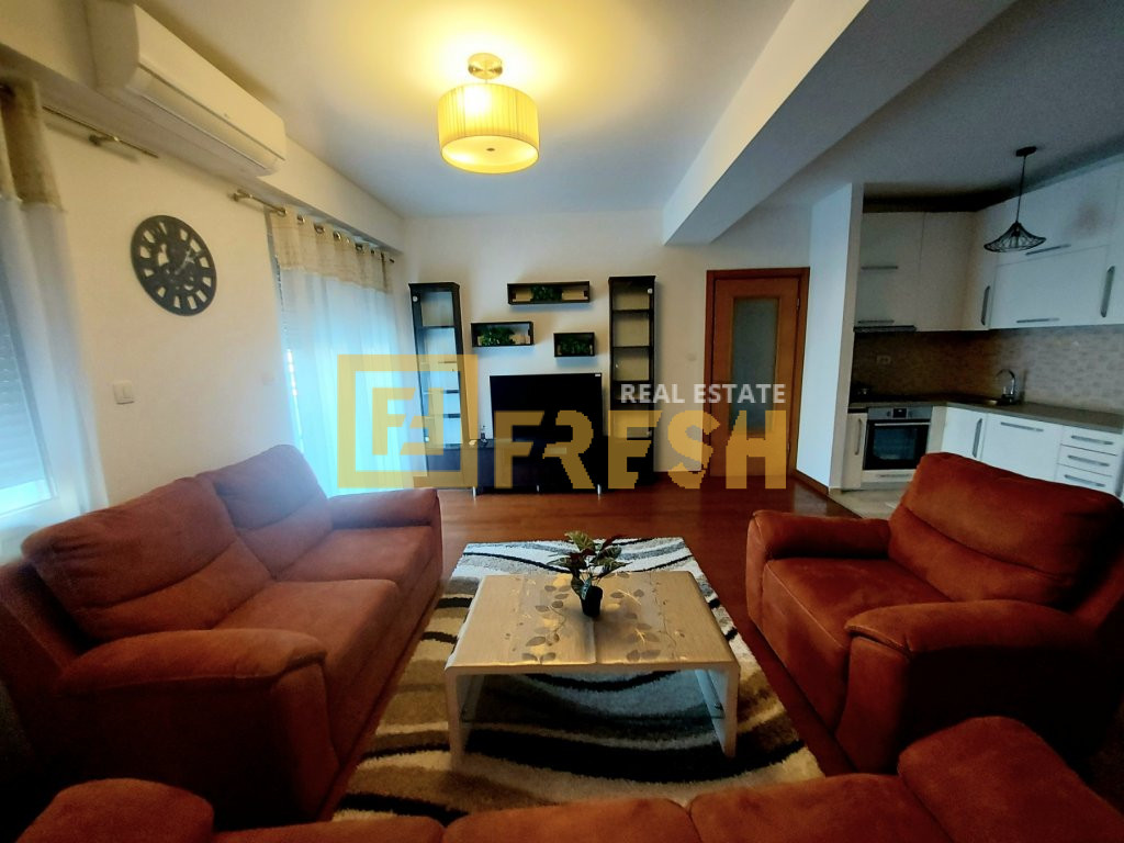 Двухкомнатная квартира, 65м2, Любович, Аренда