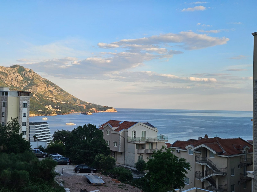 Apartment for Sale, Budva Okolina — €175,000