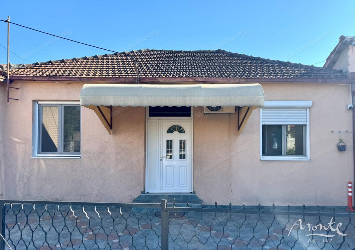 Ugodna kuća u mirnom kraju blizu centra Podgorice