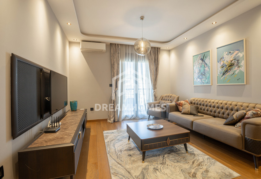 IZDAVANJE – LUKSUZAN JEDNOSOBAN STAN | LJUBOVIĆ HILL HOMES, PODGORICA | 49 m² |