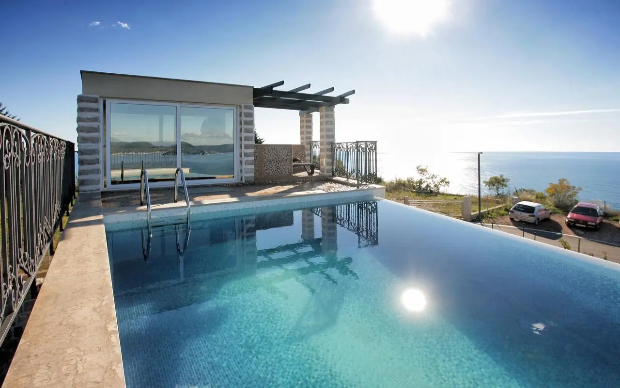 Apartment in Radovici, 434 m²
