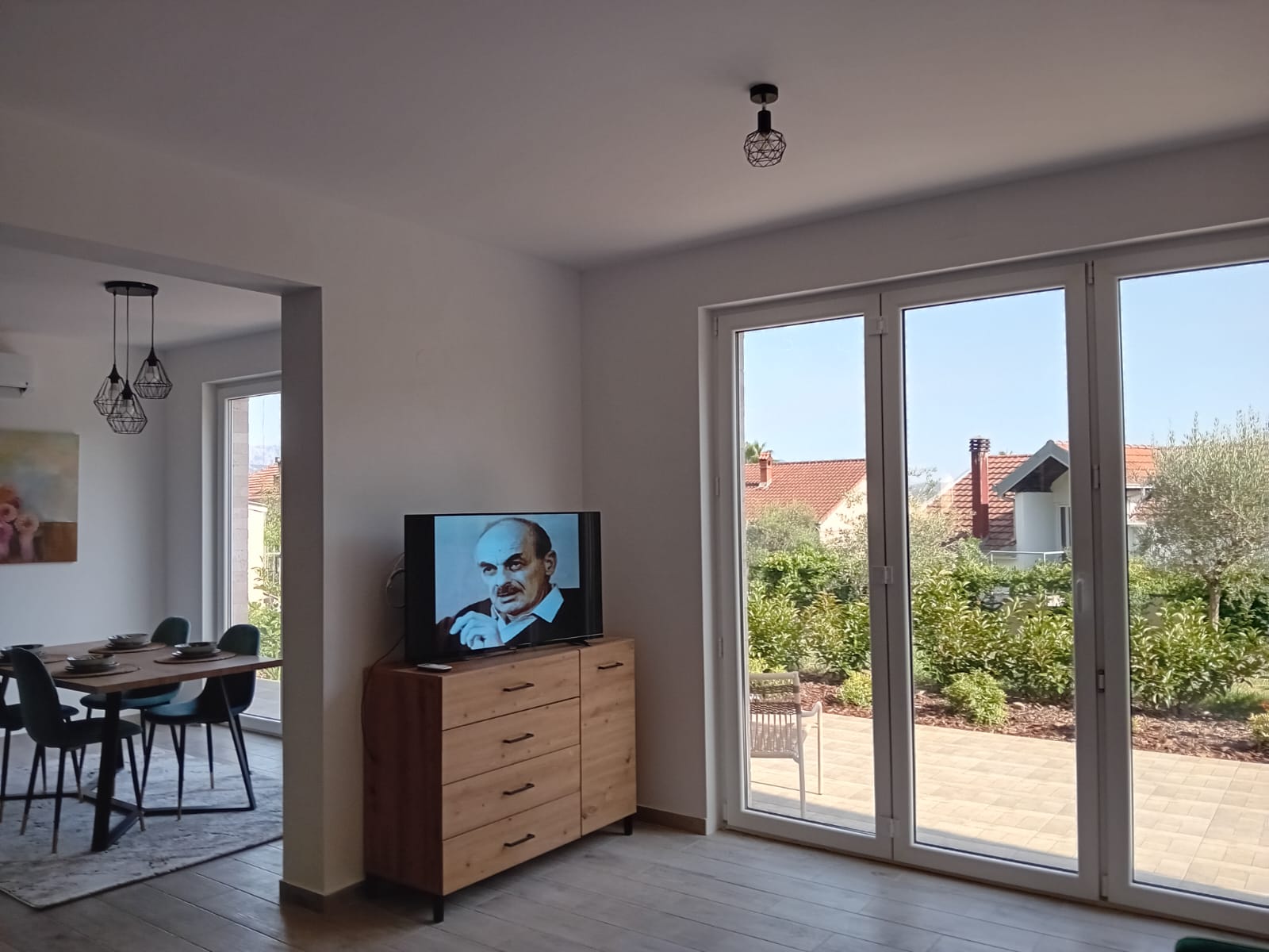 Apartment For Sale, Đenovići