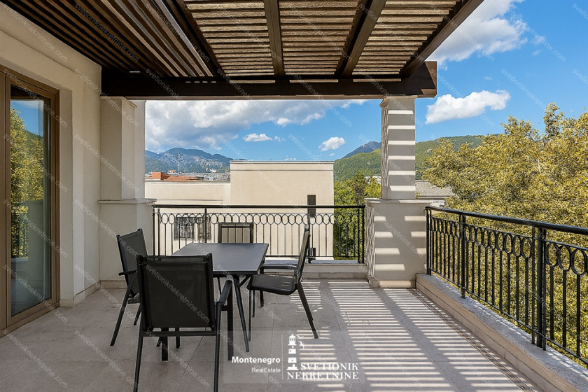 Prodajem Stan-Apartman, Porto Montenegro