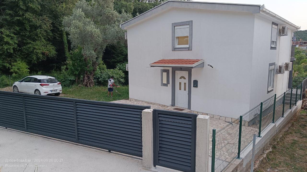 Дом в Dobra Voda, 182 m²