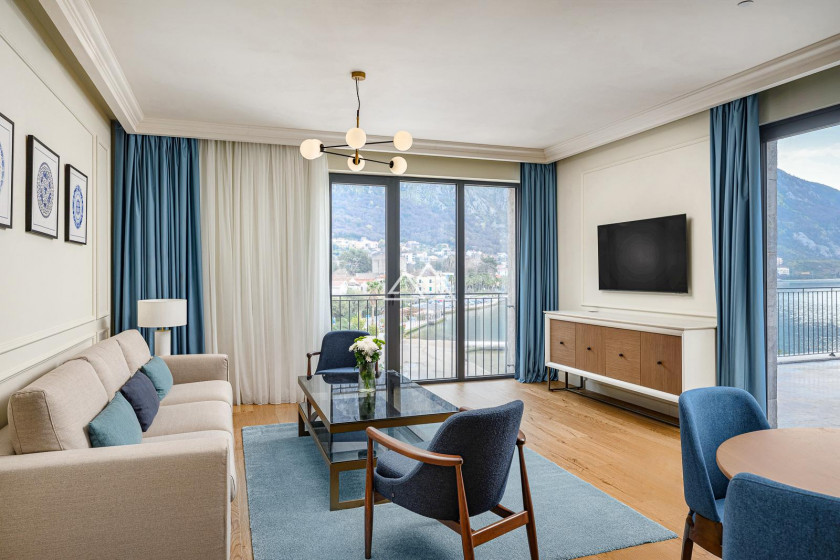Prodajem Stan-Apartman, Risan