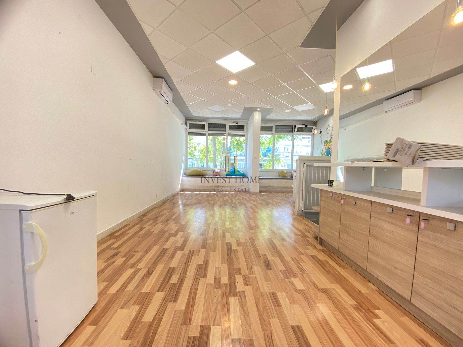 Коммерческая недвижимость в аренду, Podgorica — €1,000