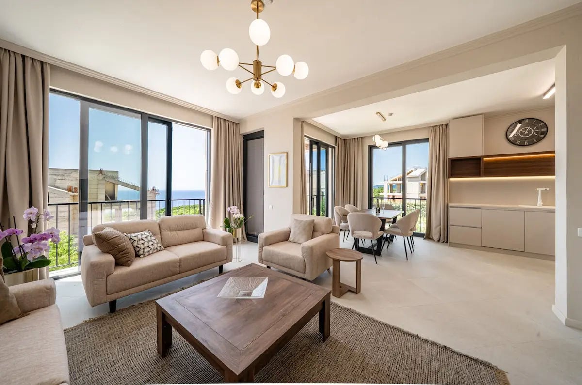 House for Sale, Budva Okolina — €450