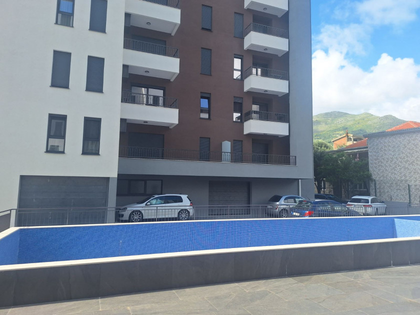 Izdaje se garsonjera u Celugi