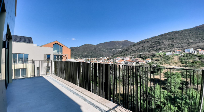 Modern Two-Bedroom Apartment in Boka Place, Tivat