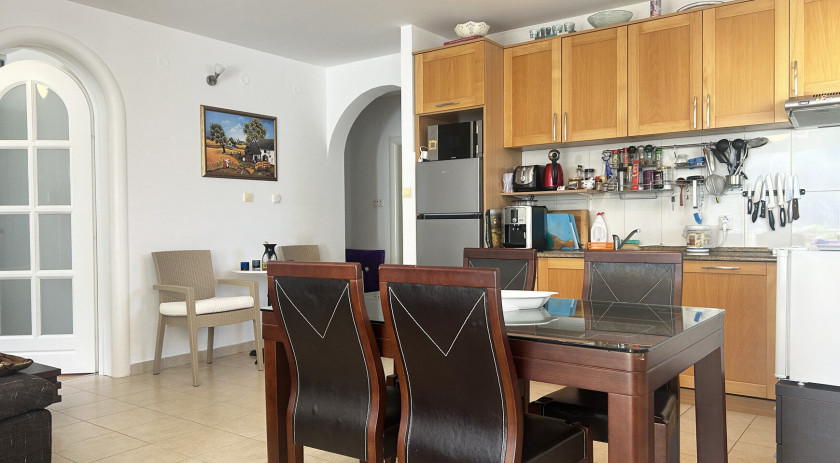 Spacious two-bedroom apartment with incredible views, Muo