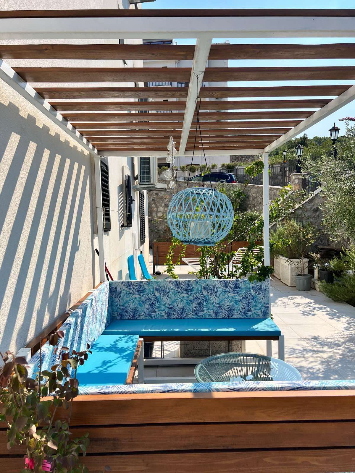 Apartment For Sale, Tivat, €240.000