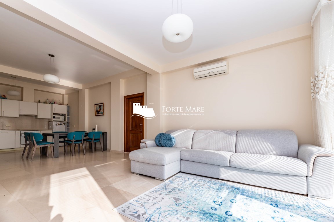 Prodajem Stan-Apartman, Topla III, Herceg Novi