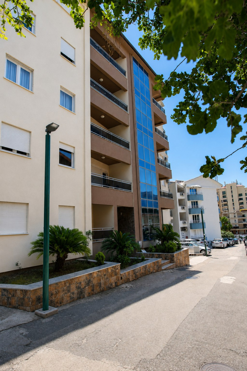 Apartment for Sale, Budva Okolina — €199,000