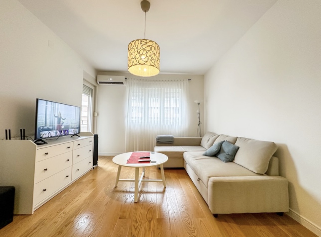Izdavanje, Jednosoban stan 49m², Central Point – Podgorica