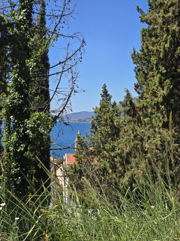 Land For Sale, Donja Lastva