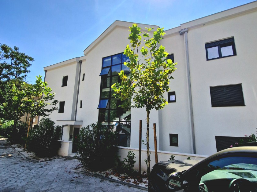 Мельине ЛЮКС, новый, в 100м от моря