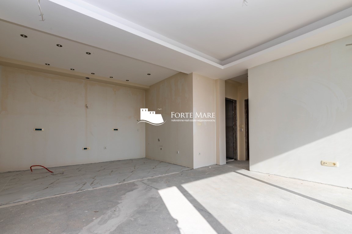 Prodajem Stan-Apartman, Topla III, Herceg Novi