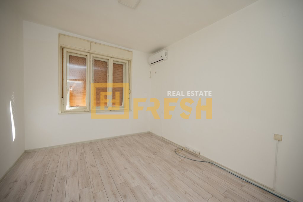 Commercial Property for Rent, Podgorica — €750
